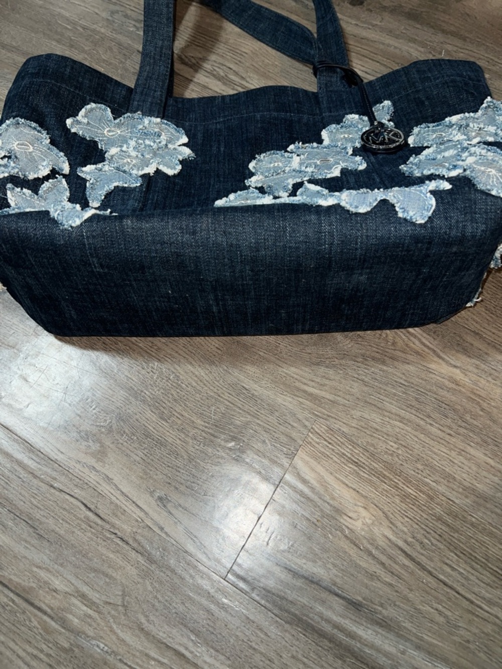 Michael Kors Dark Denim Tote with Light Blue Floral matching clutch - Picture 5 of 7